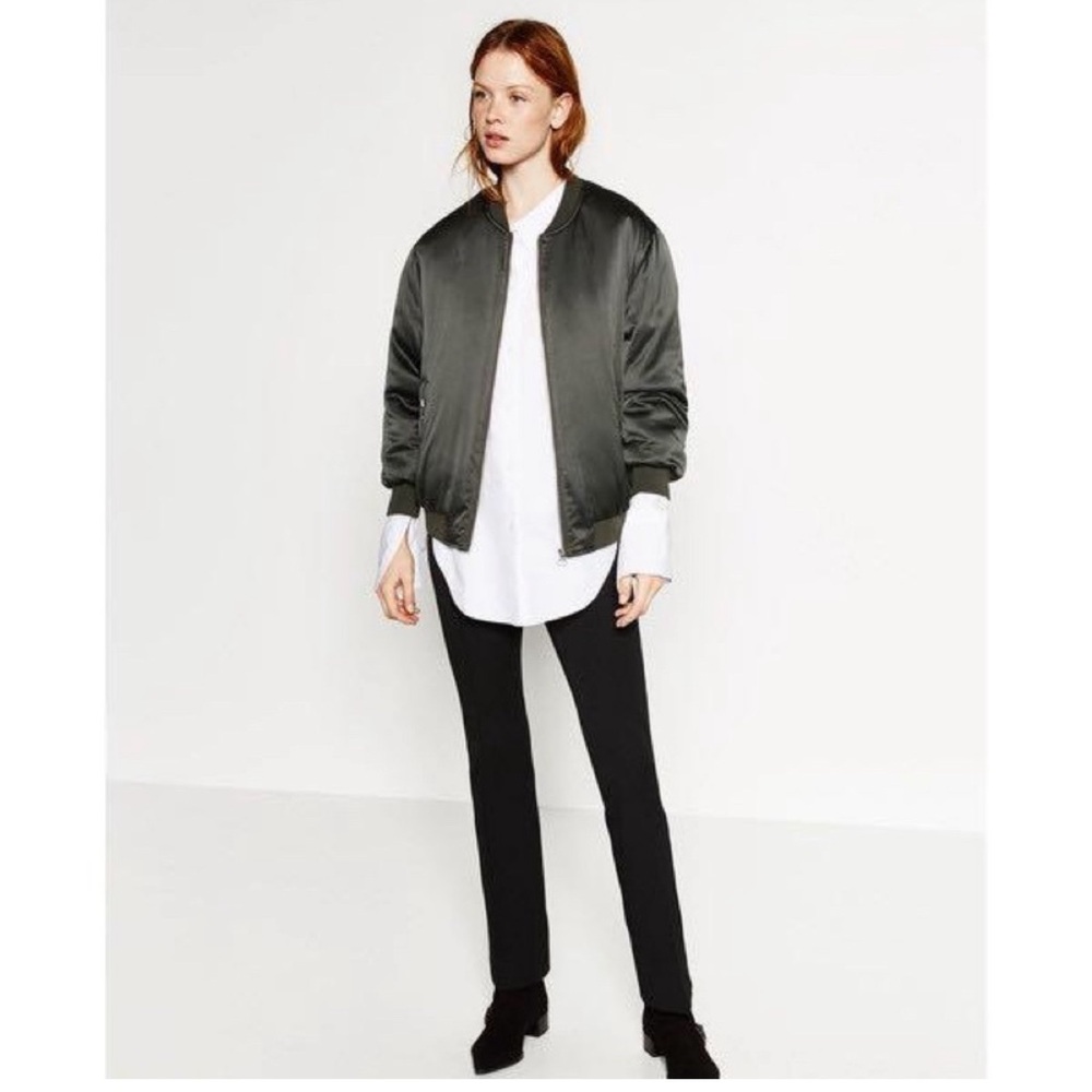 NWOT Zara Green Bomber Jacket Satin Finish Relaxed Fit Size M - Picture 2 of 7